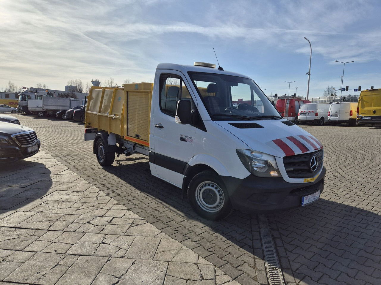 Mercedes-Benz Sprinter 316 CDi Aut. / Hummel HU2 / Webasto / 1 Owner Mercedes-Benz Sprinter 316 CDi Aut. / Hummel HU2 / Webasto / 1 Owner - Šiukšliavežis: foto 5 Mercedes-Benz Sprinter 316 CDi Aut. / Hummel HU2 / Webasto / 1 Owner Mercedes-Benz Sprinter 316 CDi Aut. / Hummel HU2 / Webasto / 1 Owner - Šiukšliavežis: foto 5
