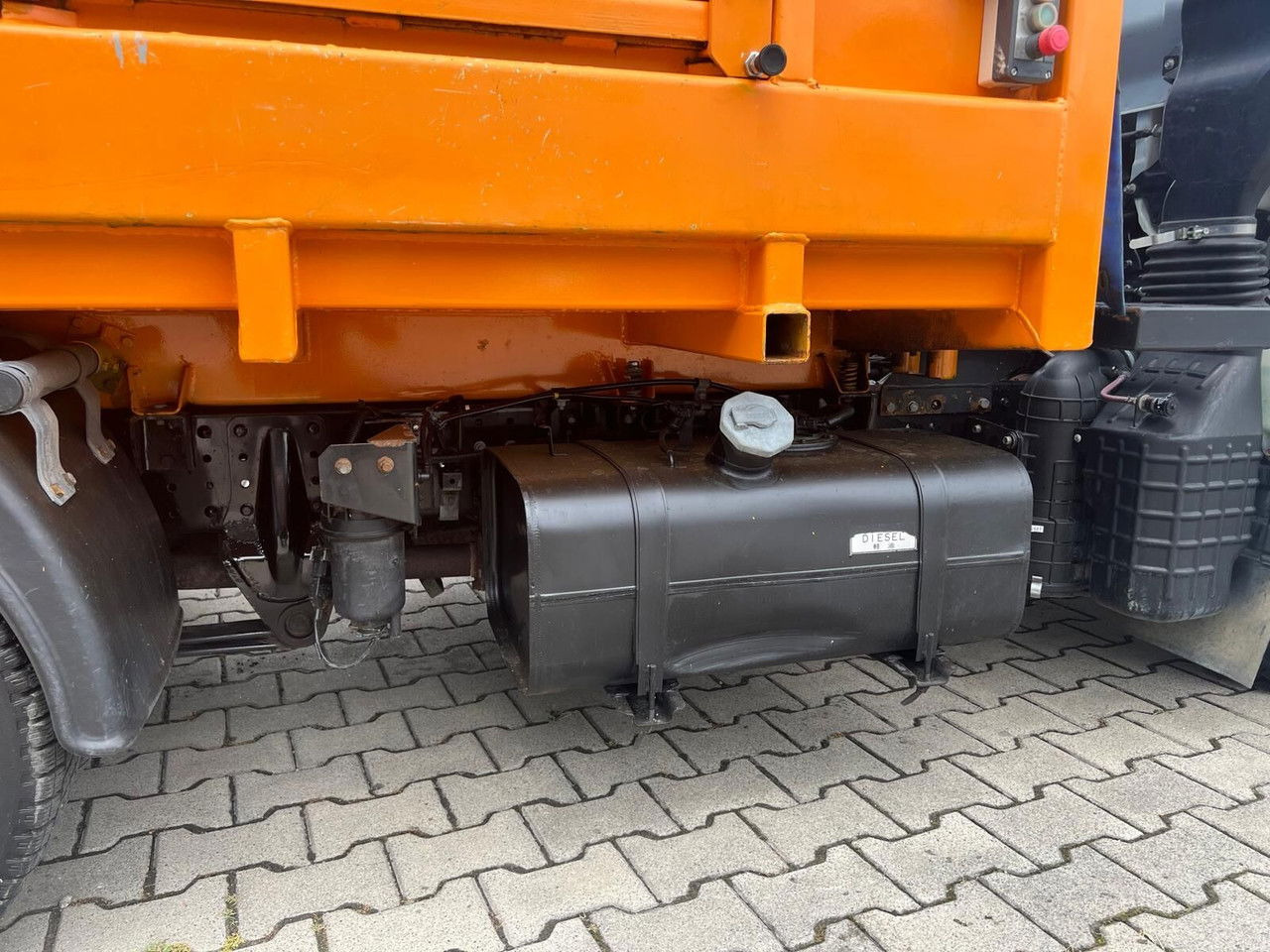 Šiukšliavežis Mitsubishi Canter Fuso 3S13 AMT / Presscontainer / LOW KM / Super Condition: foto 15