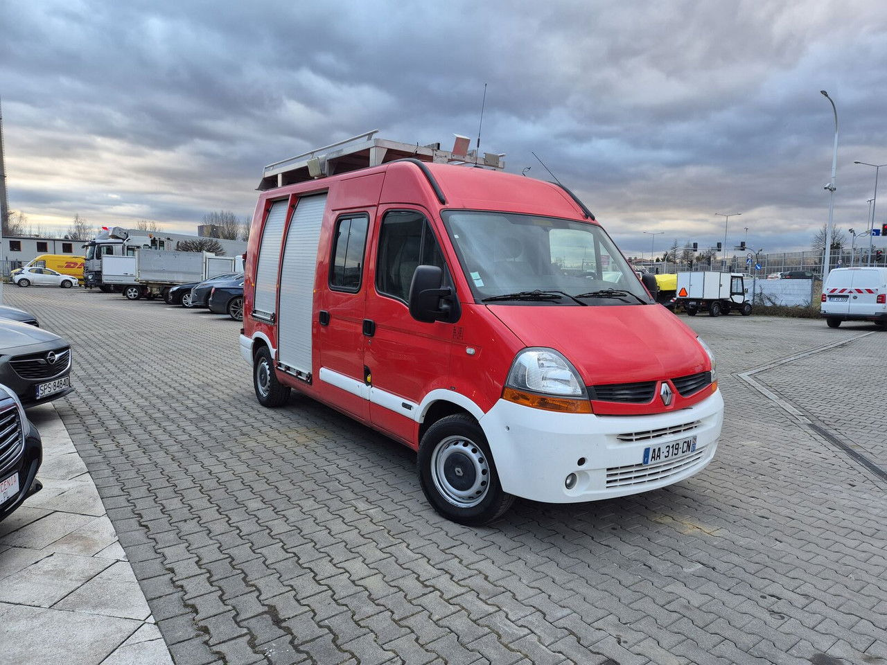 Renault Master 2.5 DCi / Only 25TKM / Like NEW / WE Have 3 THE Same - Gaisrinė mašina: foto 5 Renault Master 2.5 DCi / Only 25TKM / Like NEW / WE Have 3 THE Same - Gaisrinė mašina: foto 5