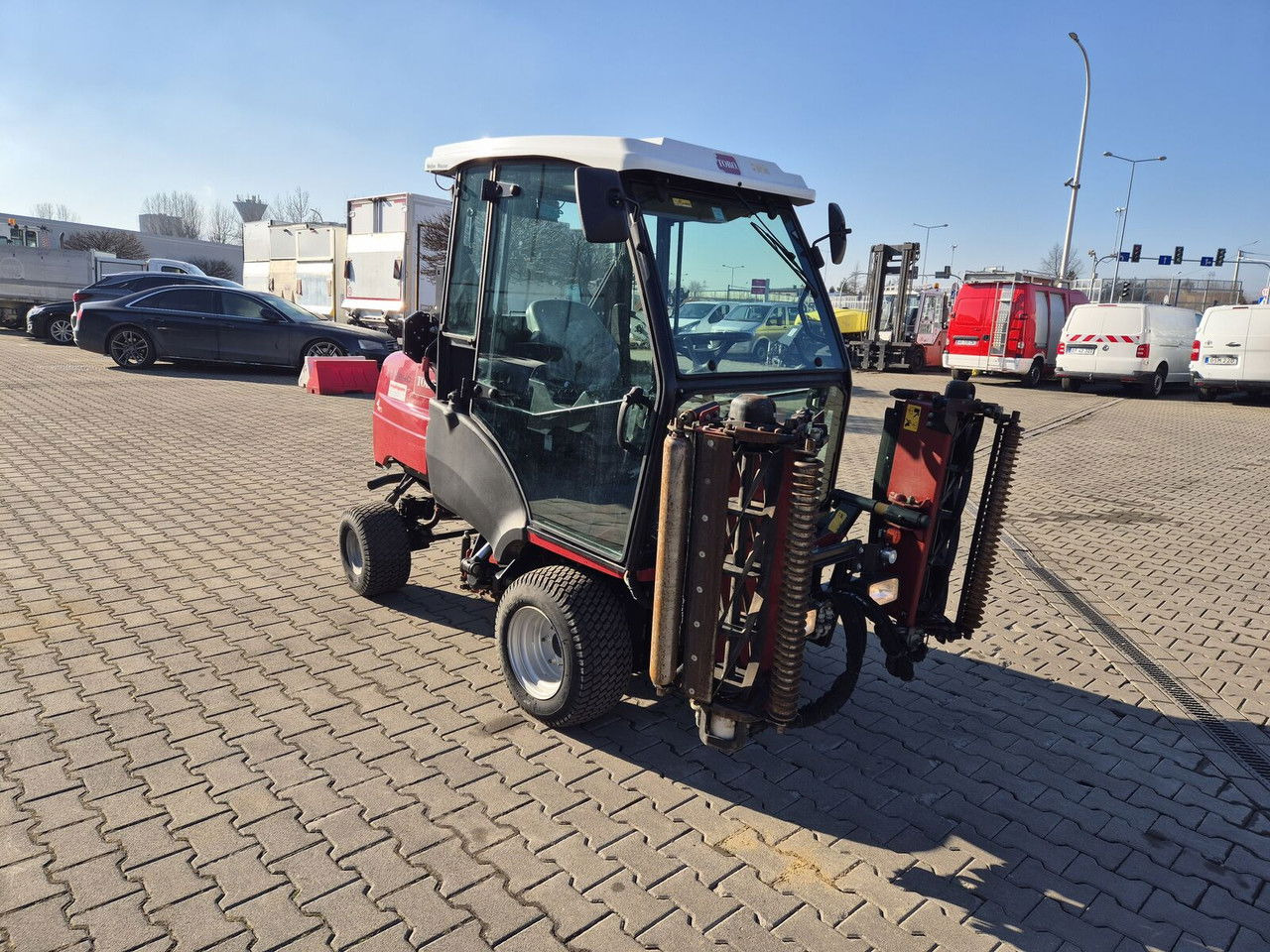 Toro CT2240 / 4WD / Like NEW / Only 1681MTH - Vejapjovė: foto 2 Toro CT2240 / 4WD / Like NEW / Only 1681MTH - Vejapjovė: foto 2