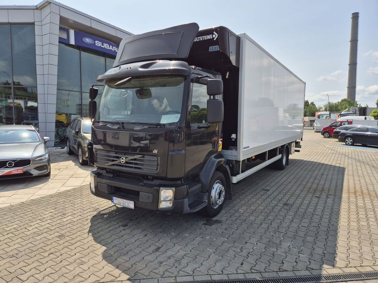 Volvo FL 240 1 Owner / Container - Furgonas sunkvežimis: foto 3 Volvo FL 240 1 Owner / Container - Furgonas sunkvežimis: foto 3