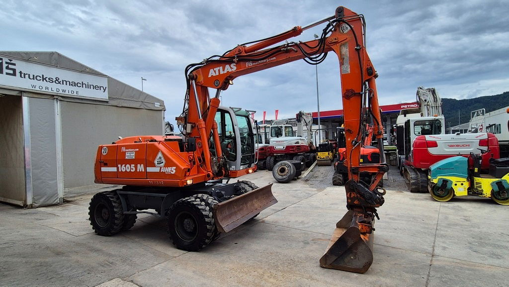 Atlas 1605 - 2005 Year - 2X Buckets - Ratinis ekskavatorius: foto 2 Atlas 1605 - 2005 Year - 2X Buckets - Ratinis ekskavatorius: foto 2