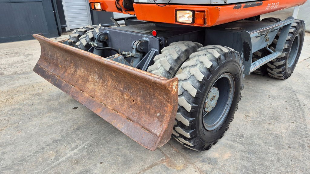 Atlas 1605 - 2005 Year - 2X Buckets - Ratinis ekskavatorius: foto 5 Atlas 1605 - 2005 Year - 2X Buckets - Ratinis ekskavatorius: foto 5