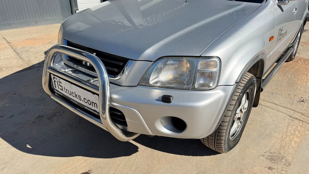 Honda CRV 2.0 - Petrol - AIR Condition - 5 Doors - Visureigis: foto 2 Honda CRV 2.0 - Petrol - AIR Condition - 5 Doors - Visureigis: foto 2