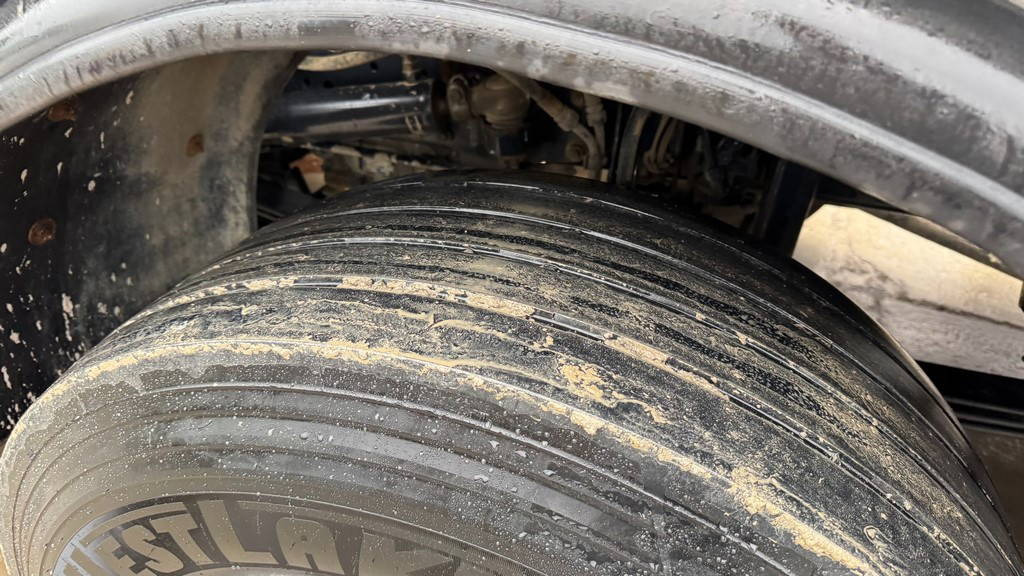 Savivartis sunkvežimis Iveco Trakker 460 8x4 meiller tipper - euro 6: foto 16 Savivartis sunkvežimis Iveco Trakker 460 8x4 meiller tipper - euro 6: foto 16