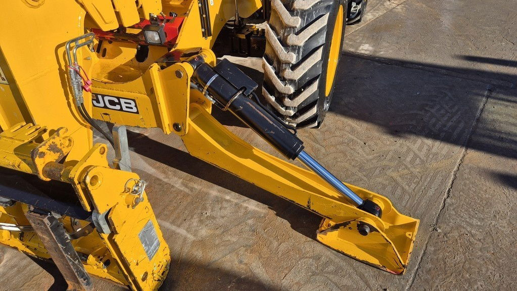 JCB 540-170 - 1265 Hours - 2021 Year - 17M - 4T - Šakinis krautuvas: foto 5 JCB 540-170 - 1265 Hours - 2021 Year - 17M - 4T - Šakinis krautuvas: foto 5