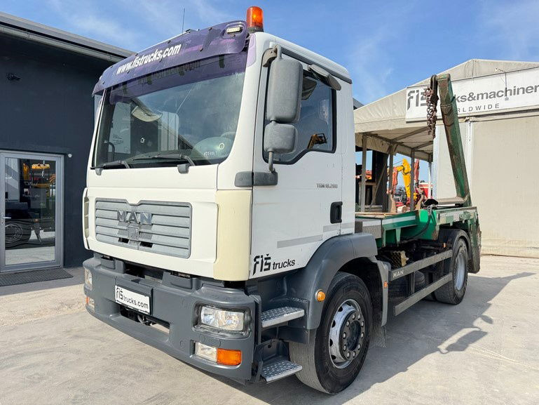 MAN TGM 18.280 4x2 absetz tipper - euro 3 - Konteineris-vežimus/ Sukeisti kūną sunkvežimis: foto 1 MAN TGM 18.280 4x2 absetz tipper - euro 3 - Konteineris-vežimus/ Sukeisti kūną sunkvežimis: foto 1