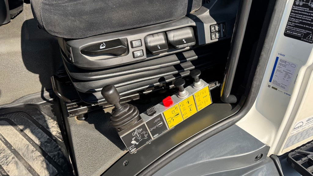 Savivartis sunkvežimis MAN TGS 41.510 8x4 Meiller bordmatic tipper - retarder - Euro 6: foto 30