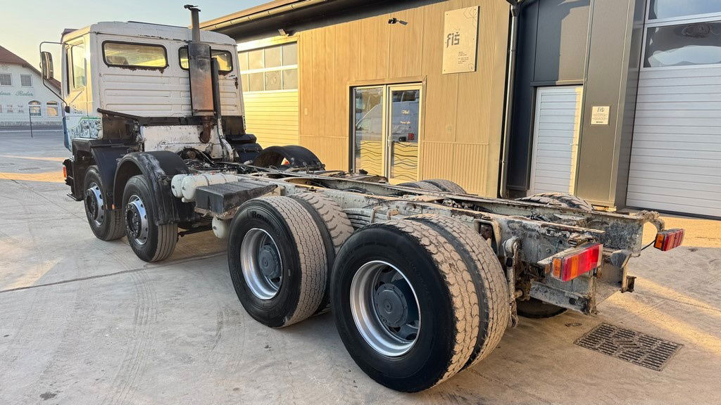 Važiuoklės sunkvežimis MAN - spring: foto 6