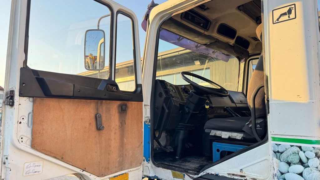 Važiuoklės sunkvežimis MAN - spring: foto 15