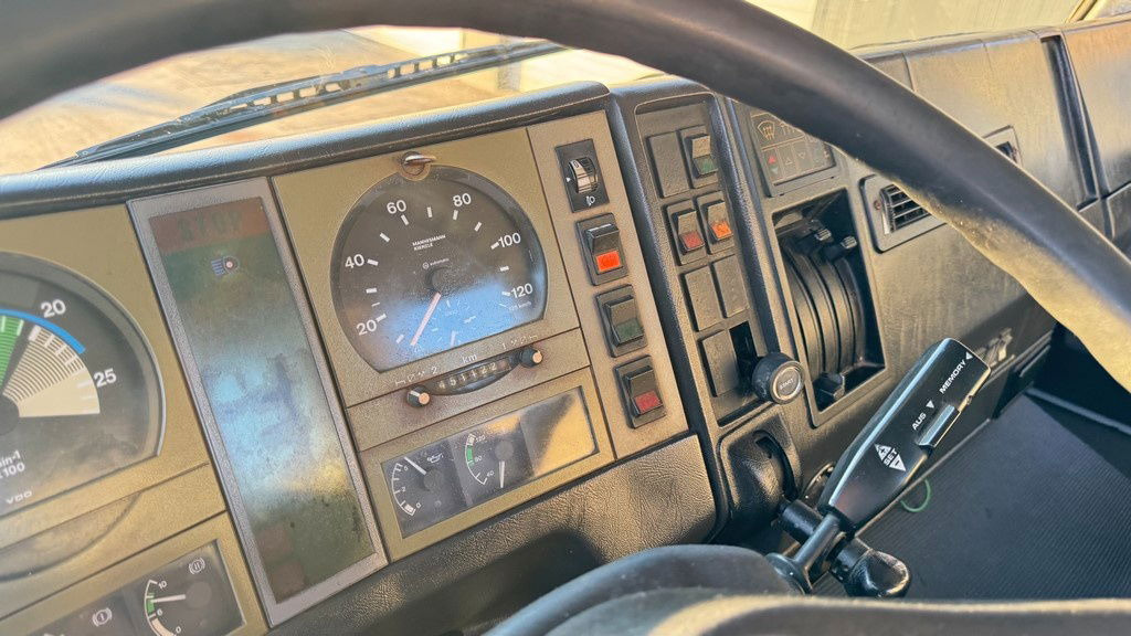 Važiuoklės sunkvežimis MAN - spring: foto 21