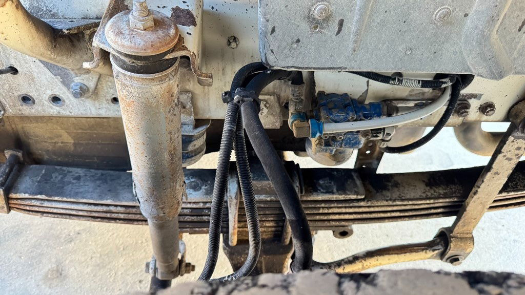 Važiuoklės sunkvežimis MAN - spring: foto 8