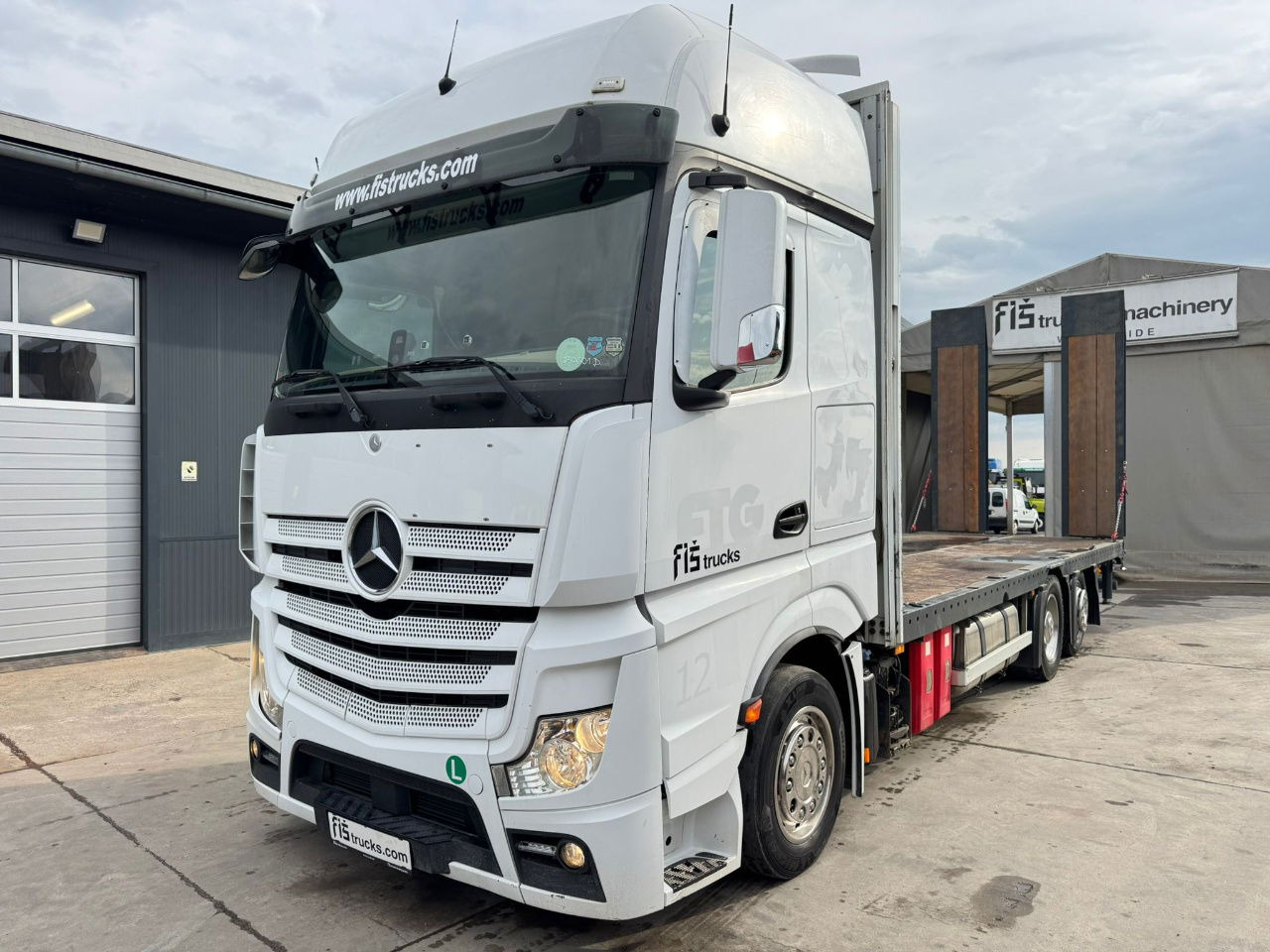 Mercedes-Benz Actros 2545 6x2 transporter - steering axle - 7.8M - Autovežis sunkvežimis: foto 1 Mercedes-Benz Actros 2545 6x2 transporter - steering axle - 7.8M - Autovežis sunkvežimis: foto 1