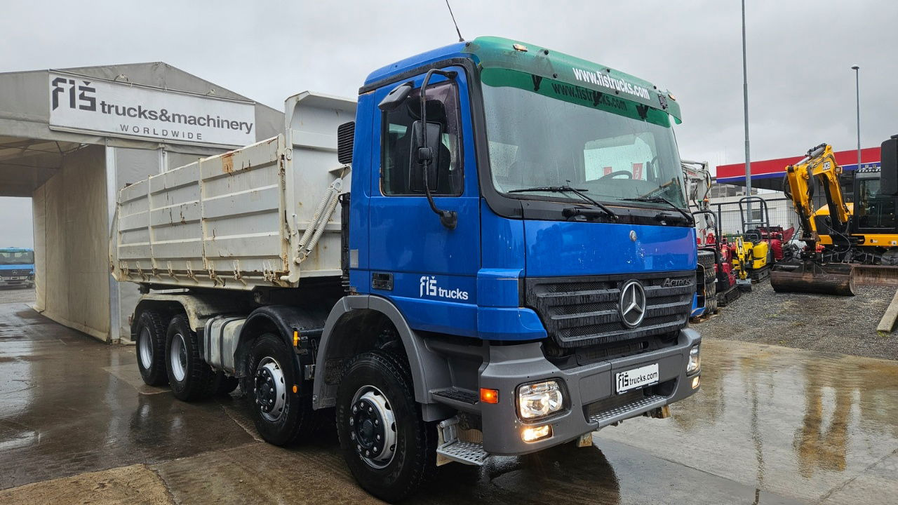 Mercedes-Benz Actros 3241 8x4 3 sided tipper - full spring - Savivartis sunkvežimis: foto 3 Mercedes-Benz Actros 3241 8x4 3 sided tipper - full spring - Savivartis sunkvežimis: foto 3
