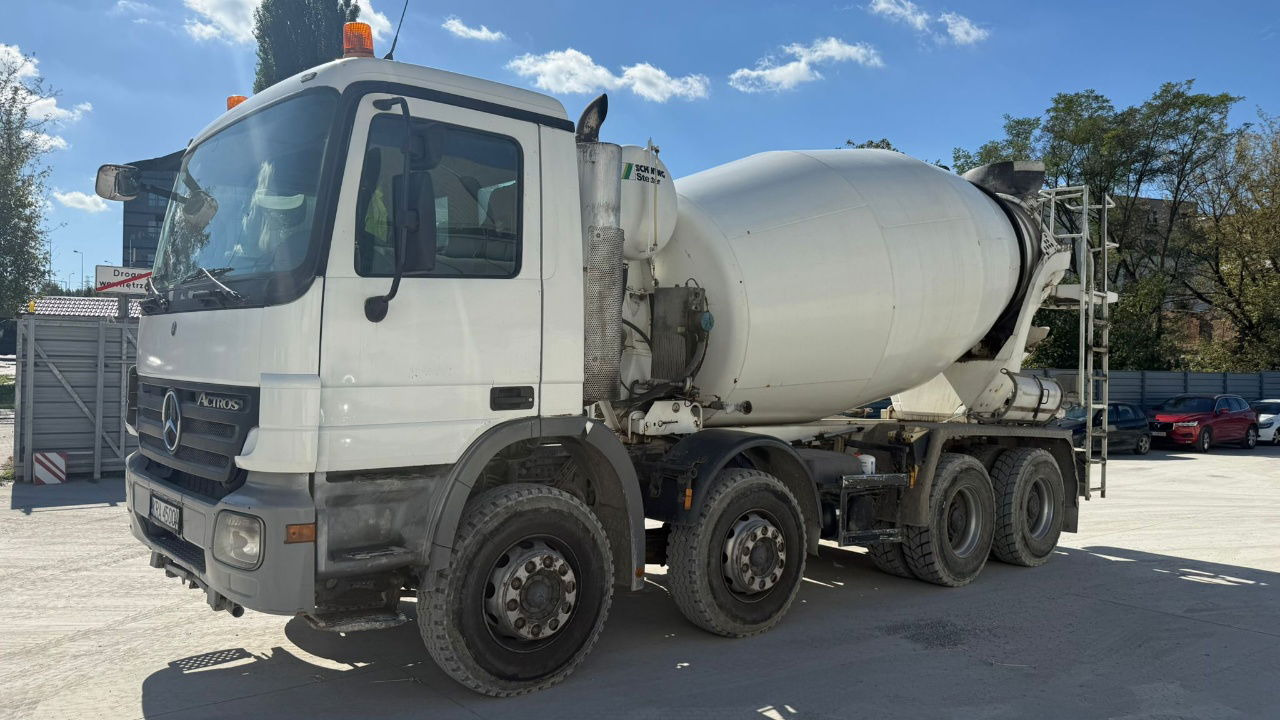 Mercedes-Benz Actros 3532 8x4 beton Schwing mixer 10m3 - Betonvežis: foto 2 Mercedes-Benz Actros 3532 8x4 beton Schwing mixer 10m3 - Betonvežis: foto 2