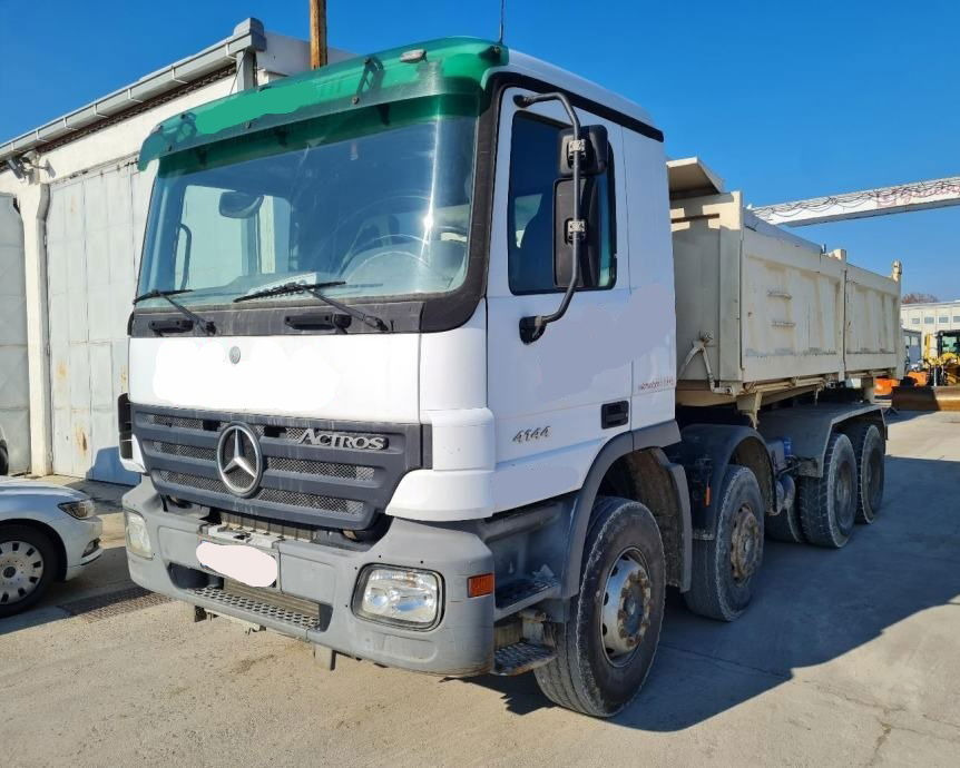 Mercedes-Benz Actros 4144 K 8x4 3 sided tipper - 1st owner - Savivartis sunkvežimis: foto 1 Mercedes-Benz Actros 4144 K 8x4 3 sided tipper - 1st owner - Savivartis sunkvežimis: foto 1