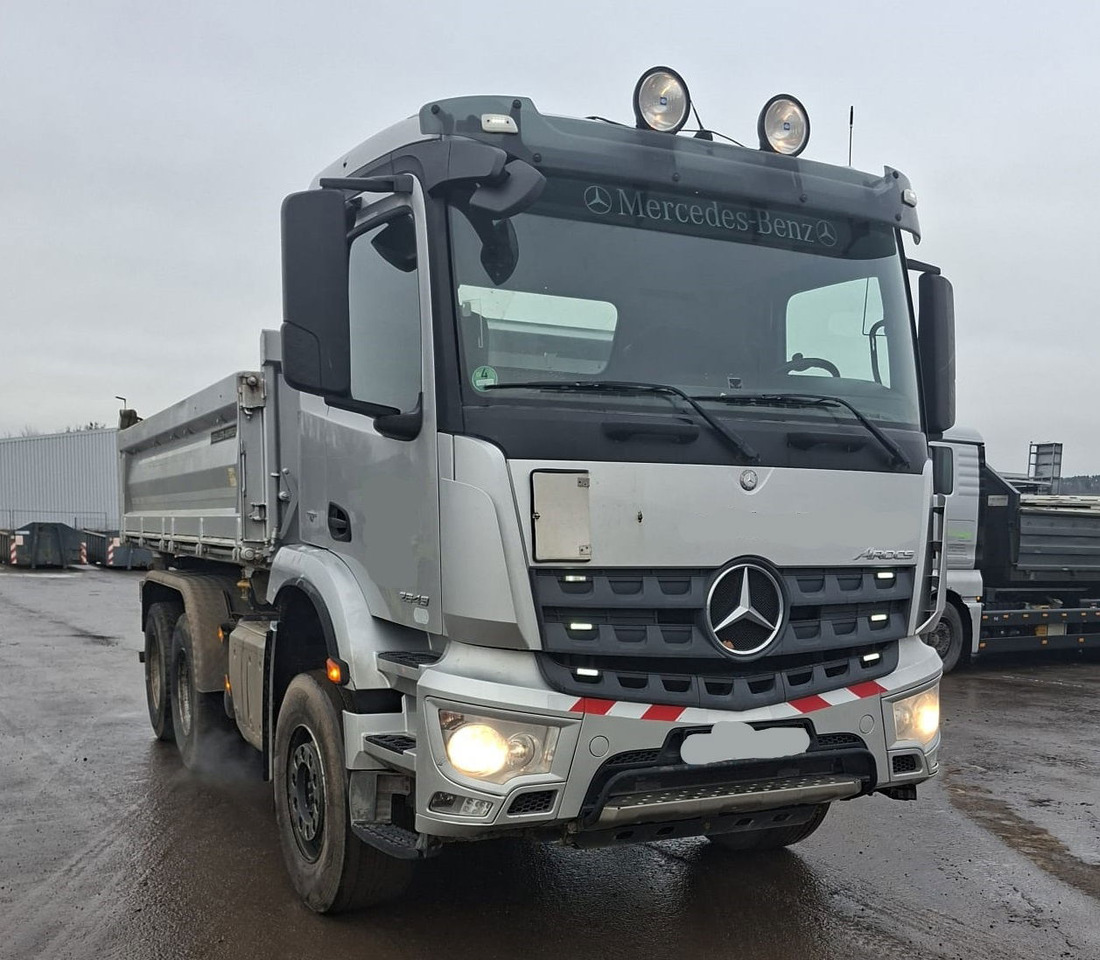 Mercedes-Benz Arocs 2643 6X4 meiller bordmatic tipper - Savivartis sunkvežimis: foto 2 Mercedes-Benz Arocs 2643 6X4 meiller bordmatic tipper - Savivartis sunkvežimis: foto 2