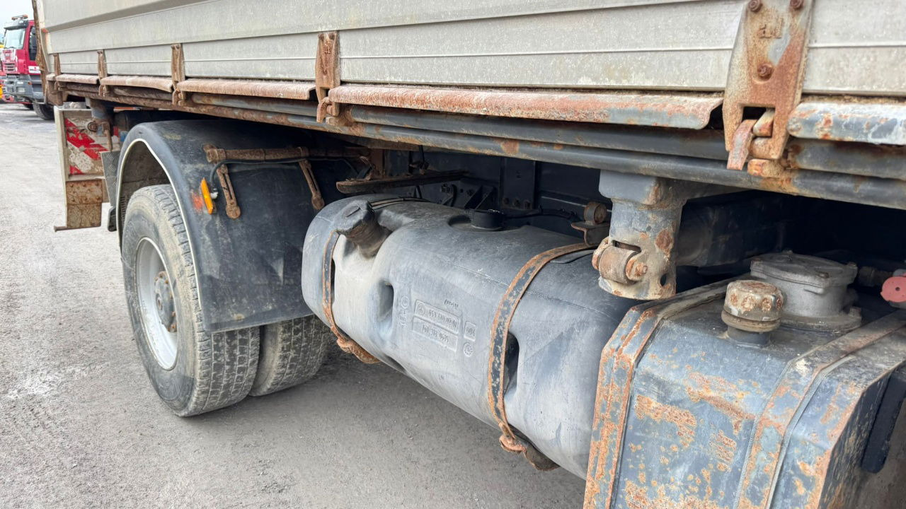Mercedes-Benz Atego 1828 AK 4X4 meiller tipper - snow plow - salt spreader - Savivartis sunkvežimis: foto 4 Mercedes-Benz Atego 1828 AK 4X4 meiller tipper - snow plow - salt spreader - Savivartis sunkvežimis: foto 4