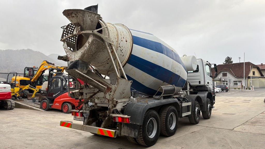 Mercedes-Benz Axor 3243 8x4 mixer cifa - 10m3 - Betonvežis: foto 4 Mercedes-Benz Axor 3243 8x4 mixer cifa - 10m3 - Betonvežis: foto 4