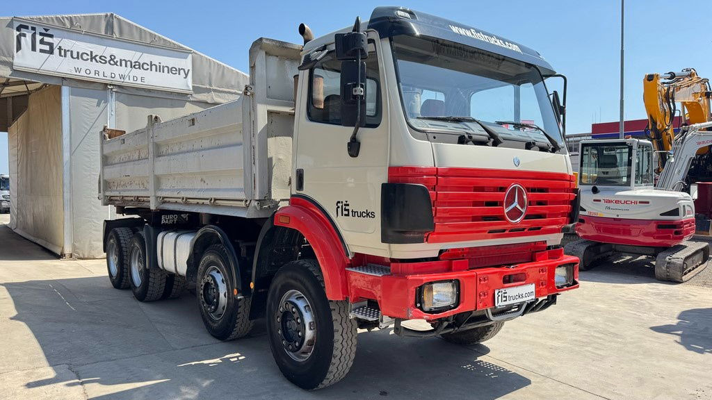 Mercedes-Benz SK 3235 8X4 tipper - V8 - top conditon - Savivartis sunkvežimis: foto 3 Mercedes-Benz SK 3235 8X4 tipper - V8 - top conditon - Savivartis sunkvežimis: foto 3