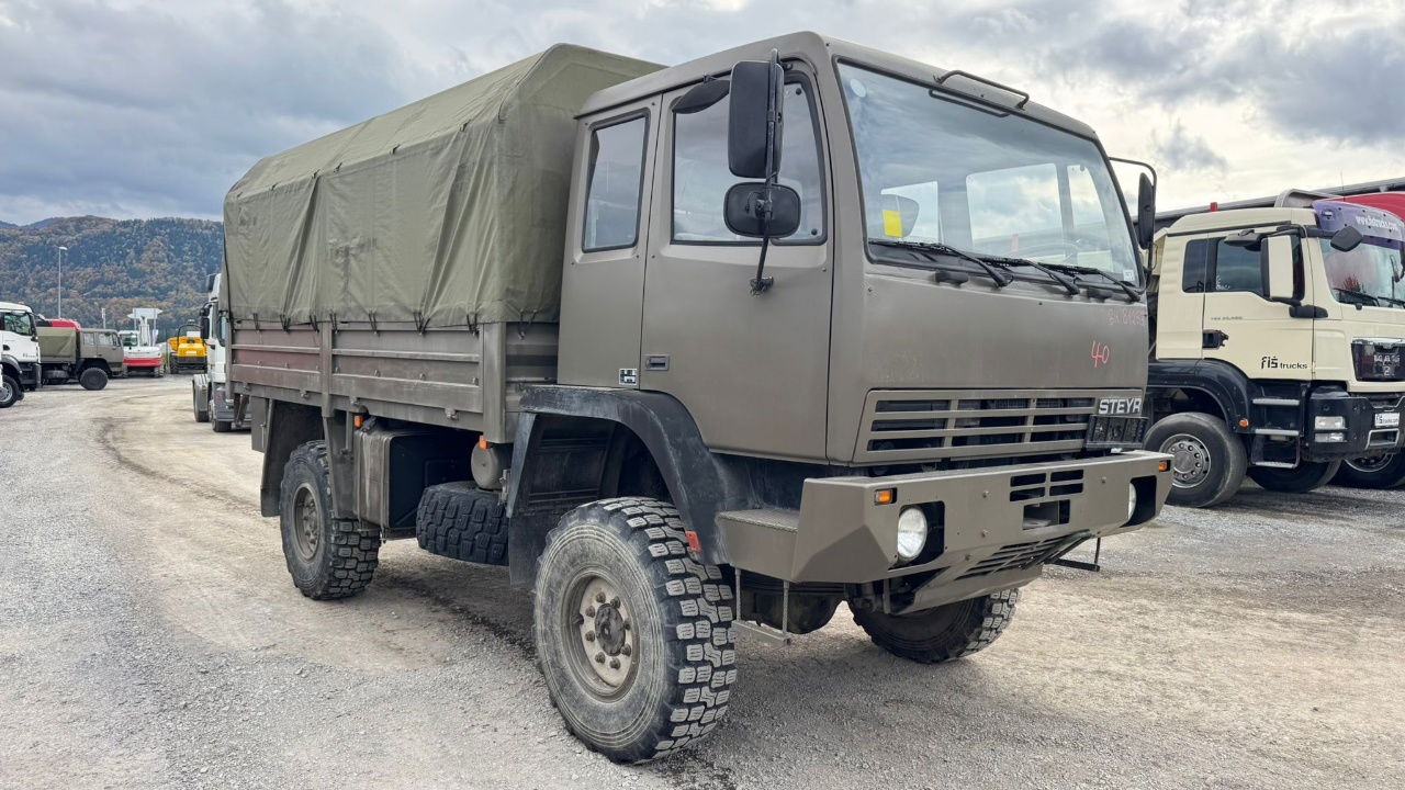 Steyr 12M18 4X4 stake body - truck - Tentinis sunkvežimis: foto 4 Steyr 12M18 4X4 stake body - truck - Tentinis sunkvežimis: foto 4