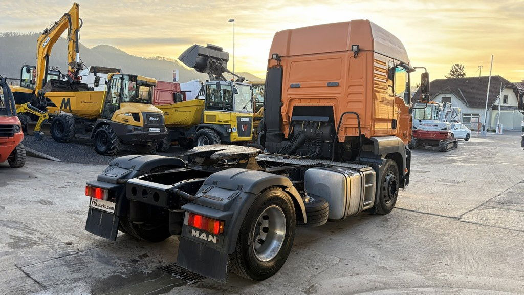 MAN TGA 18.430 4x2 tractor unit - new tyres - Vilkikas: foto 3 MAN TGA 18.430 4x2 tractor unit - new tyres - Vilkikas: foto 3