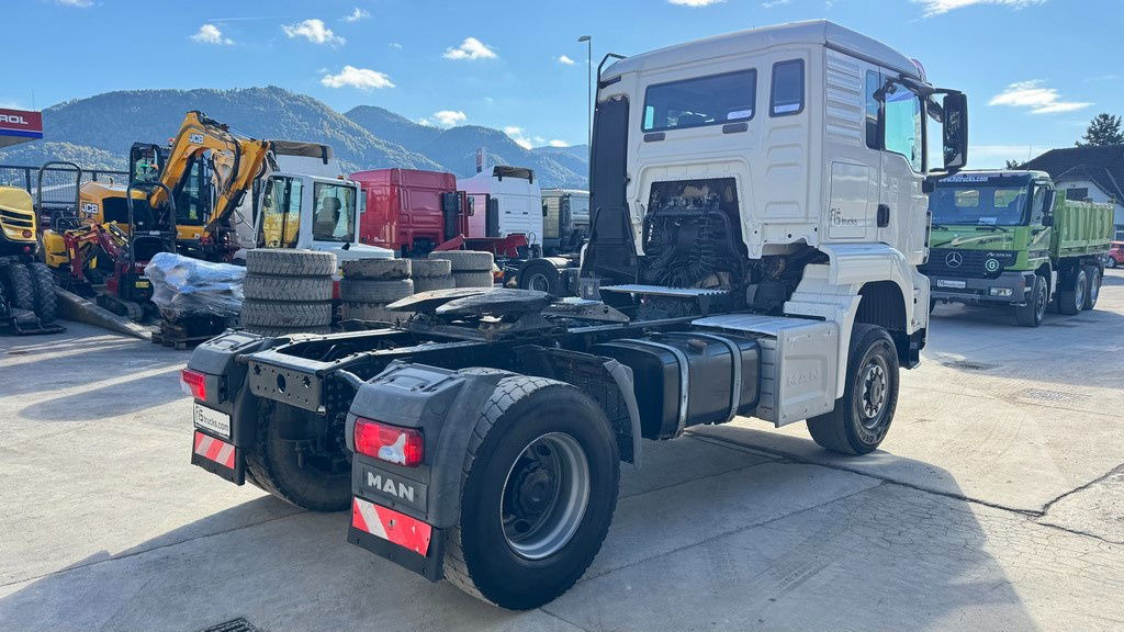 MAN TGS 18.460 4X4 tractor unit - cardan - motor brake - Vilkikas: foto 5 MAN TGS 18.460 4X4 tractor unit - cardan - motor brake - Vilkikas: foto 5