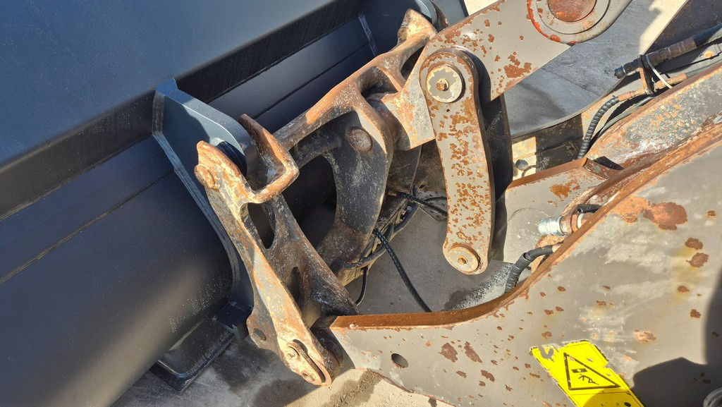 Volvo L90H - Year 2021 - 12630 Hours - Scale - NEW Bucket - Ratinis krautuvas: foto 4 Volvo L90H - Year 2021 - 12630 Hours - Scale - NEW Bucket - Ratinis krautuvas: foto 4