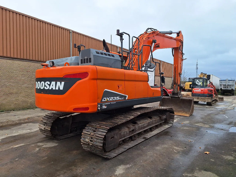Doosan DX235NLC-5 - Vikšrinis ekskavatorius: foto 4 Doosan DX235NLC-5 - Vikšrinis ekskavatorius: foto 4