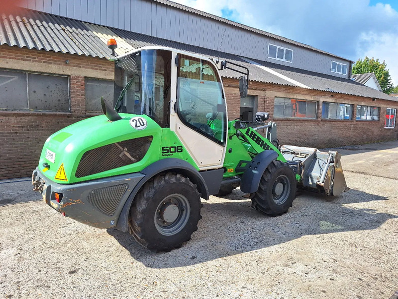 Liebherr L506C - Vikšrinis mini krautuvas: foto 4 Liebherr L506C - Vikšrinis mini krautuvas: foto 4
