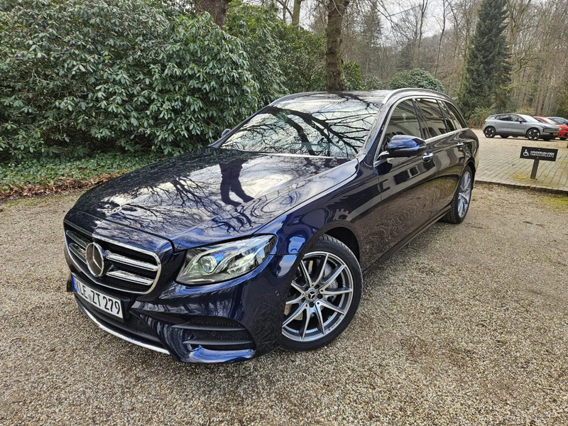 Mercedes-Benz E-Klasse E-Klasse - Lengvasis automobilis: foto 2 Mercedes-Benz E-Klasse E-Klasse - Lengvasis automobilis: foto 2