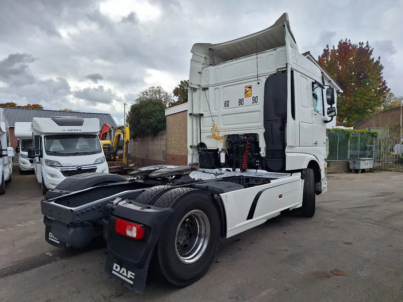 DAF XF 480 XF 480 - Vilkikas: foto 4 DAF XF 480 XF 480 - Vilkikas: foto 4