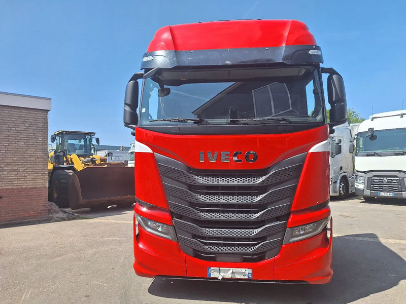Iveco Stralis 510 Stralis 510 - Vilkikas: foto 2 Iveco Stralis 510 Stralis 510 - Vilkikas: foto 2