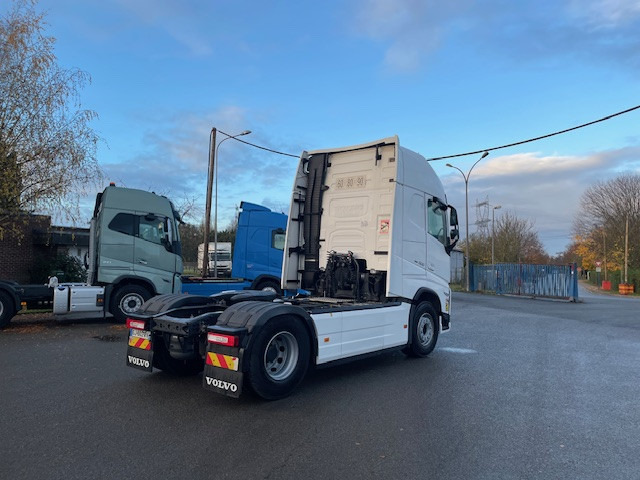 Volvo FH - Vilkikas: foto 3 Volvo FH - Vilkikas: foto 3