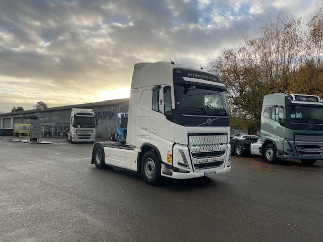 Volvo FH - Vilkikas: foto 2 Volvo FH - Vilkikas: foto 2
