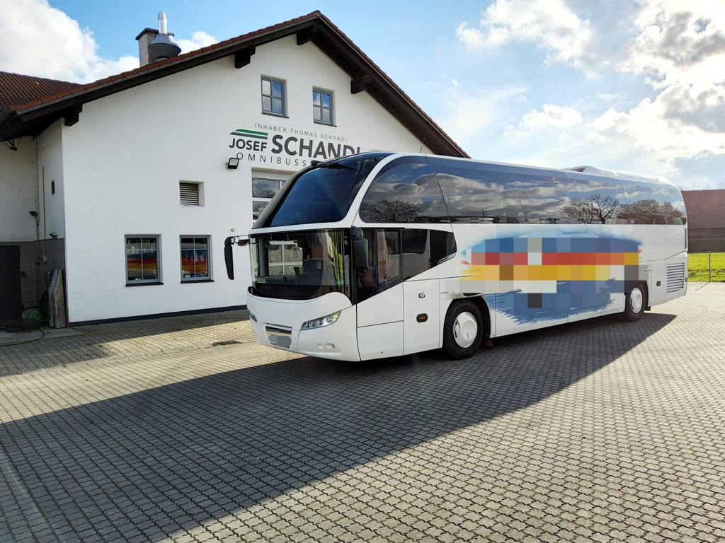 Neoplan Cityliner P14 6 gang manuell / WC / TÜV - Turistinis autobusas: foto 1 Neoplan Cityliner P14 6 gang manuell / WC / TÜV - Turistinis autobusas: foto 1