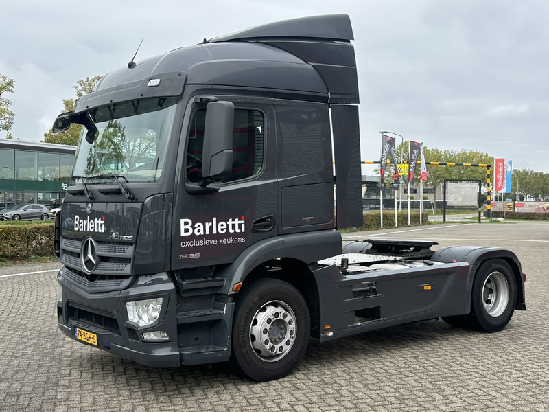 Mercedes-Benz Actros 1836 LS - Vilkikas: foto 4 Mercedes-Benz Actros 1836 LS - Vilkikas: foto 4