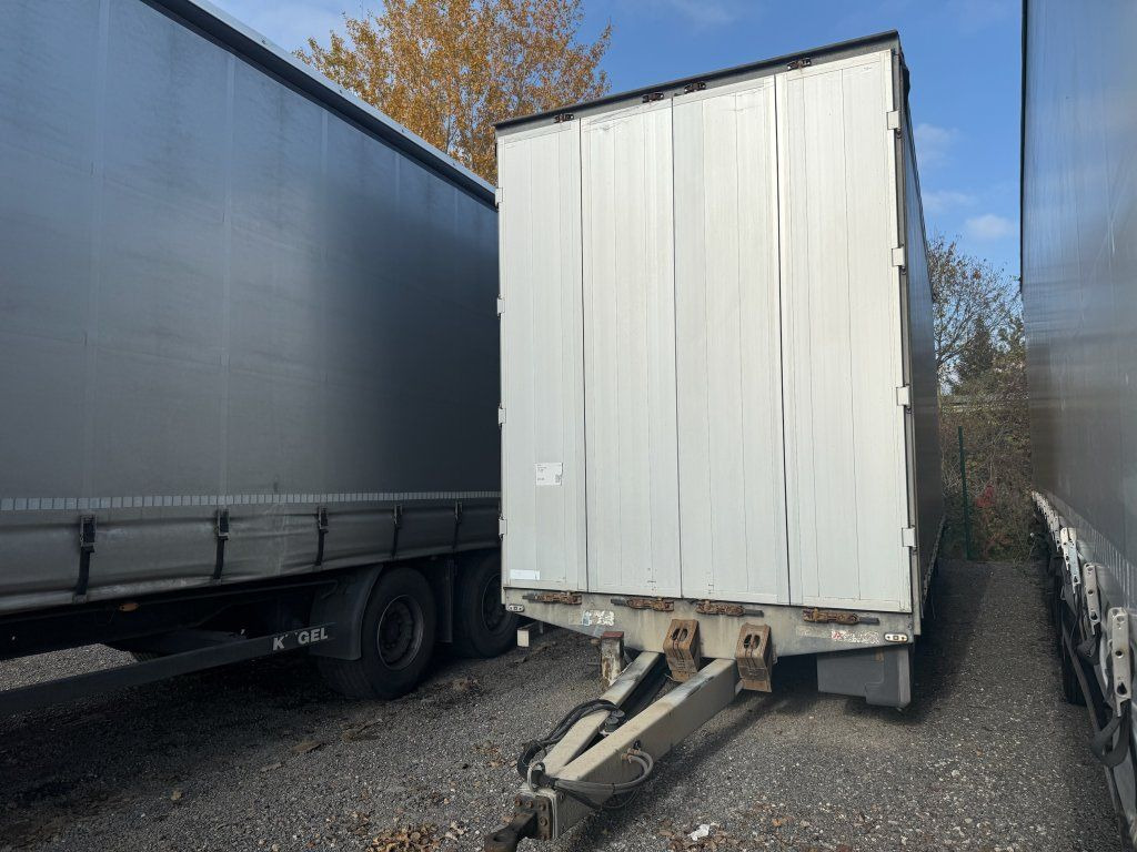 Agrikom - Tentinė priekaba: foto 2 Agrikom - Tentinė priekaba: foto 2