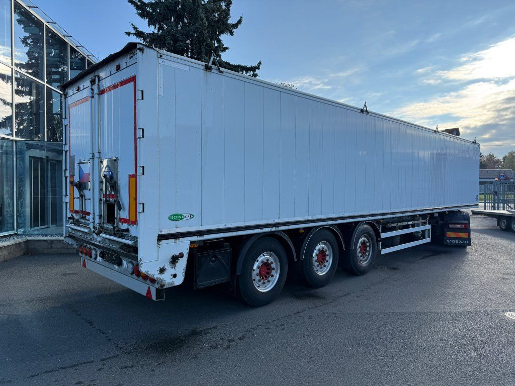 BODEX Walkingfloor - Su slankiojanciomis grindimis puspriekabė: foto 3 BODEX Walkingfloor - Su slankiojanciomis grindimis puspriekabė: foto 3