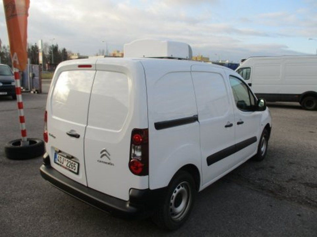 Citroën Berlingo izotherm - Furgonas šaldytuvas: foto 2 Citroën Berlingo izotherm - Furgonas šaldytuvas: foto 2