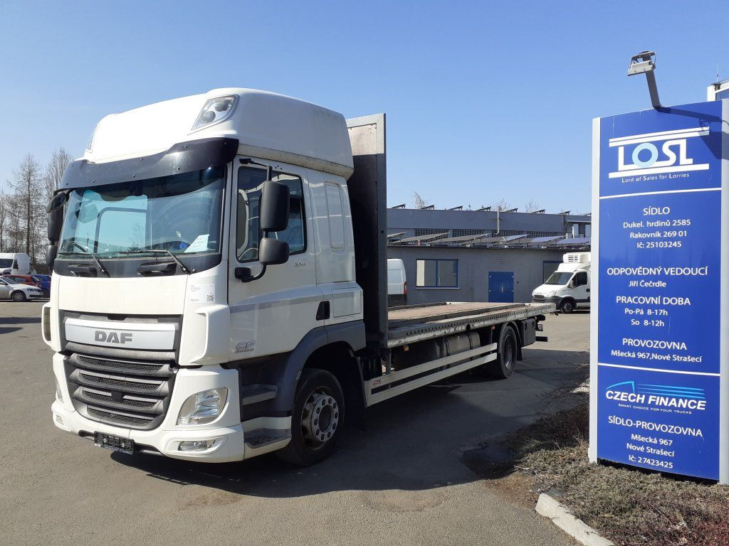 DAF CF320 EURO 6 - Platforminis/ Bortinis sunkvežimis: foto 1 DAF CF320 EURO 6 - Platforminis/ Bortinis sunkvežimis: foto 1