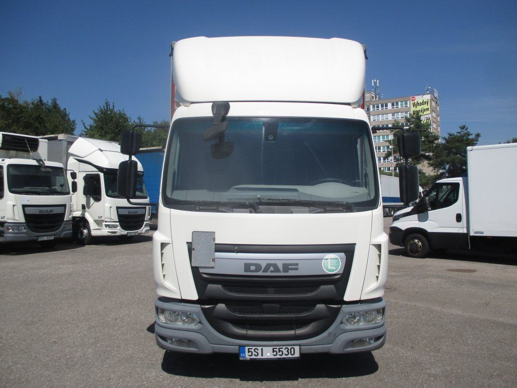 DAF LF 260 - Platforminis/ Bortinis sunkvežimis: foto 2 DAF LF 260 - Platforminis/ Bortinis sunkvežimis: foto 2