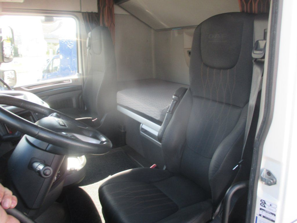DAF XF 480, 6x2, - Furgonas sunkvežimis: foto 5 DAF XF 480, 6x2, - Furgonas sunkvežimis: foto 5