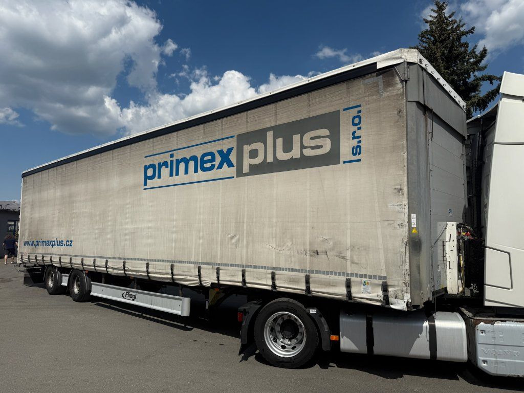 Fliegl MEGA/lowdeck 2xAchsen - Tentinė puspriekabė: foto 1 Fliegl MEGA/lowdeck 2xAchsen - Tentinė puspriekabė: foto 1