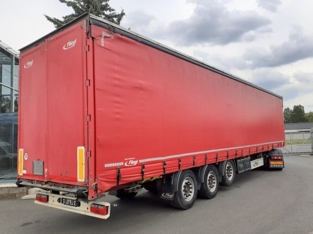 Fliegl SDS 390 Maxirunner (Varios) standard+mega - Tentinė puspriekabė: foto 4 Fliegl SDS 390 Maxirunner (Varios) standard+mega - Tentinė puspriekabė: foto 4