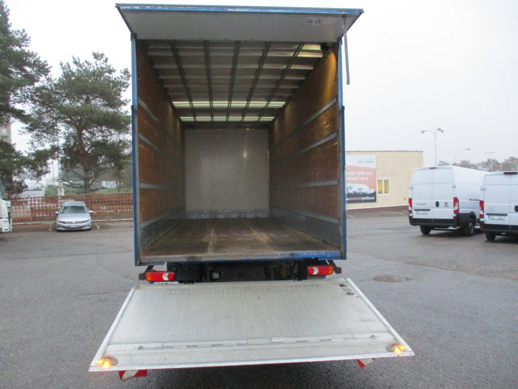 Iveco 120E25 mit LBW - Furgonas sunkvežimis: foto 4 Iveco 120E25 mit LBW - Furgonas sunkvežimis: foto 4