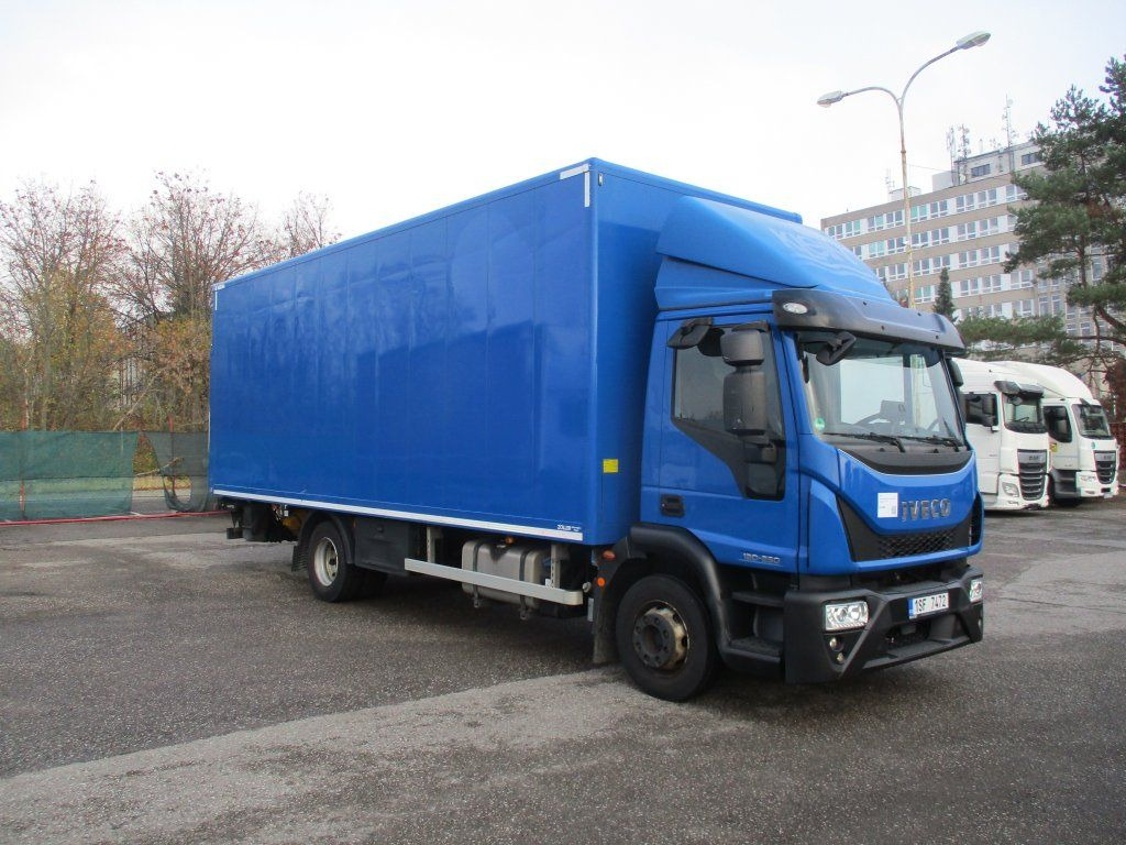 Iveco 120E25 mit LBW Iveco 120E25 mit LBW - Furgonas sunkvežimis: foto 2 Iveco 120E25 mit LBW Iveco 120E25 mit LBW - Furgonas sunkvežimis: foto 2