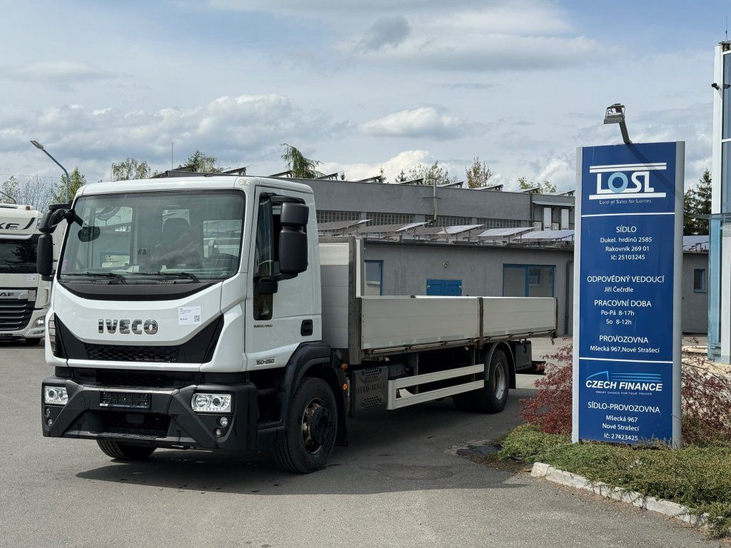 Iveco 150E25 EURO 6 - Platforminis/ Bortinis sunkvežimis: foto 1 Iveco 150E25 EURO 6 - Platforminis/ Bortinis sunkvežimis: foto 1