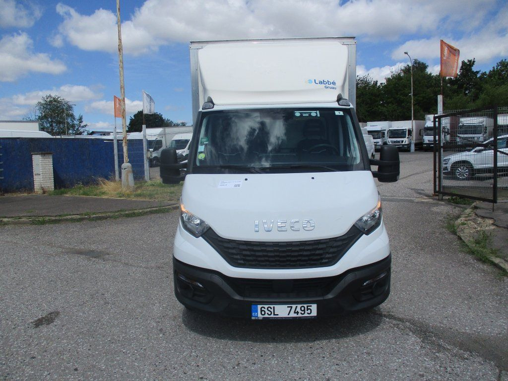 Iveco 35C16 Daily 3,0l - Furgonas su krovinių dėže: foto 2 Iveco 35C16 Daily 3,0l - Furgonas su krovinių dėže: foto 2