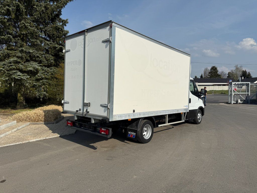 Iveco 35C16 Daily - Furgonas su krovinių dėže: foto 4 Iveco 35C16 Daily - Furgonas su krovinių dėže: foto 4
